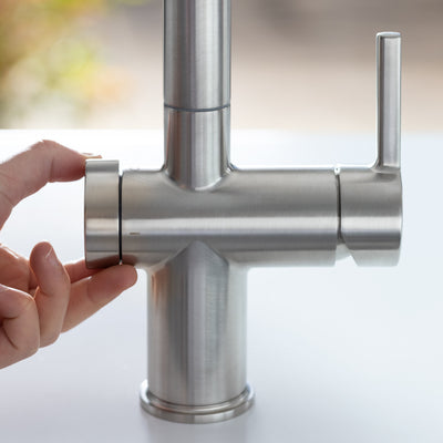 Load image into Gallery viewer, Franke Kitchen Tap Active Twist L-Shape Pull Out
