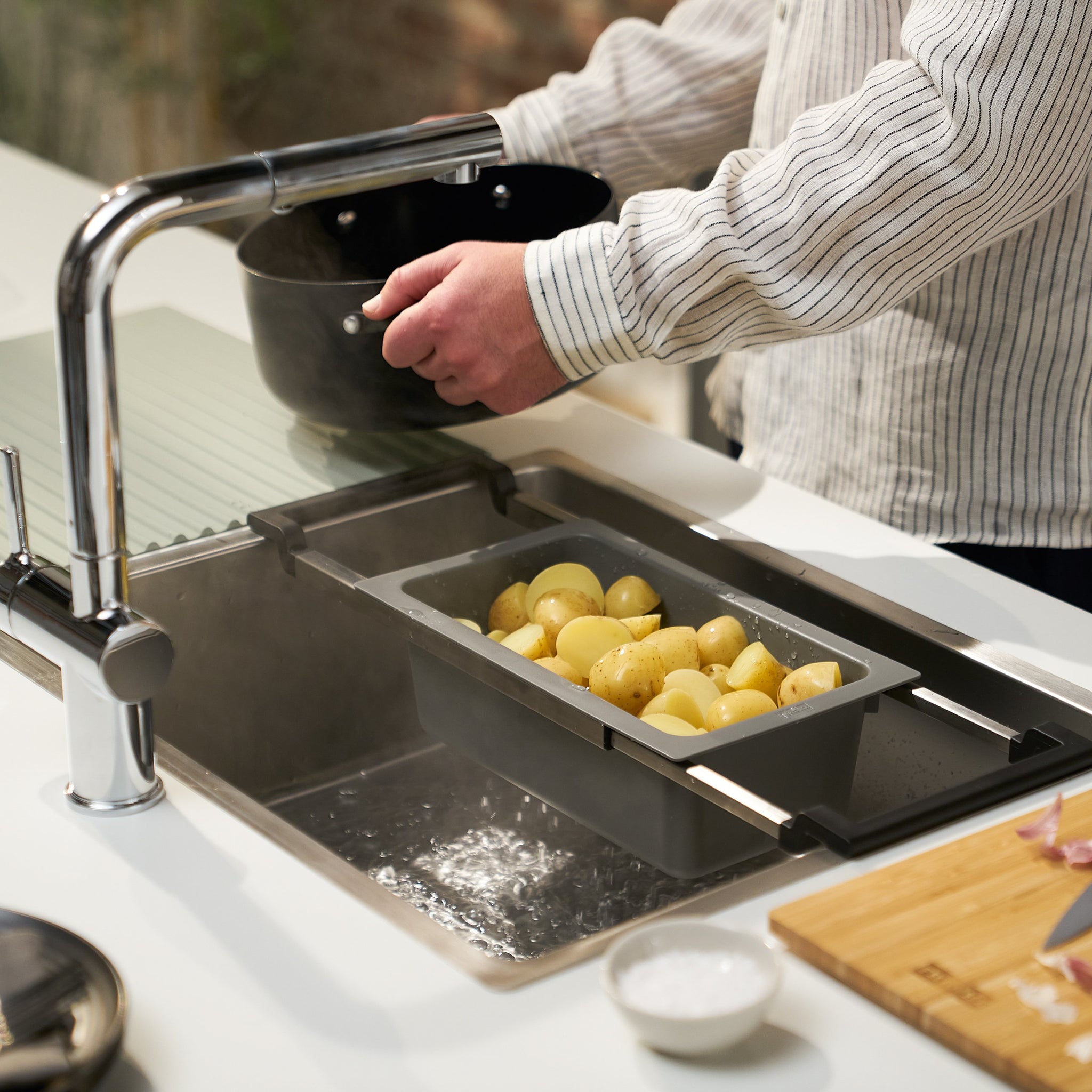 Franke All-In Accessory Set – Smart Sink Organization